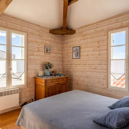 Dom wakacyjny Isatis Mortagne-sur-Gironde