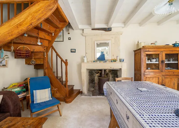 Isatis بيت للعطل Mortagne-sur-Gironde